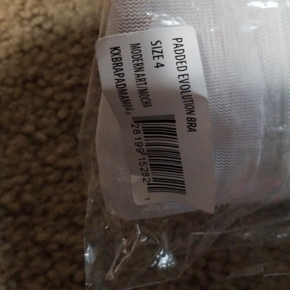 Knixwear - Picture 2 of 3